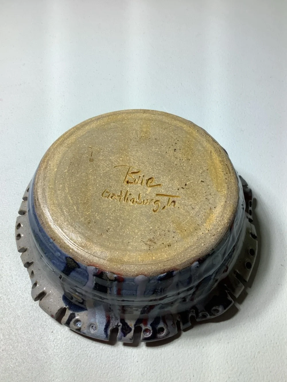Earring/jewelry dish pottery from Buie